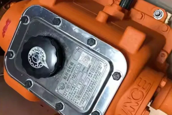 Hệ thống đẩy hàng hải được sử dụng phổ biến nhất là gì?